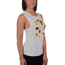 Load image into Gallery viewer, A woman is wearing the Beer Lovers Women&#39;s Muscle Tank Top in the colour athletic heather grey, printed with an image of 10 different styles of beer in 10 different glasses.
